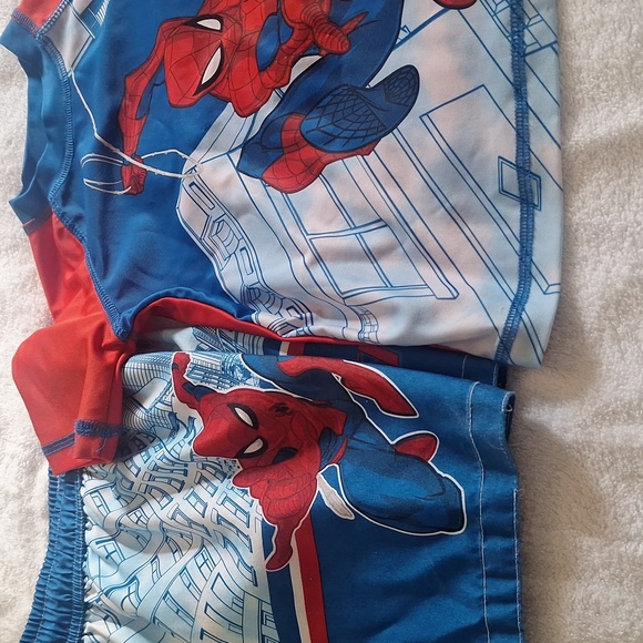 Marvel Spider-Man Kids Costume - Red and Blue - Picture 6 of 9